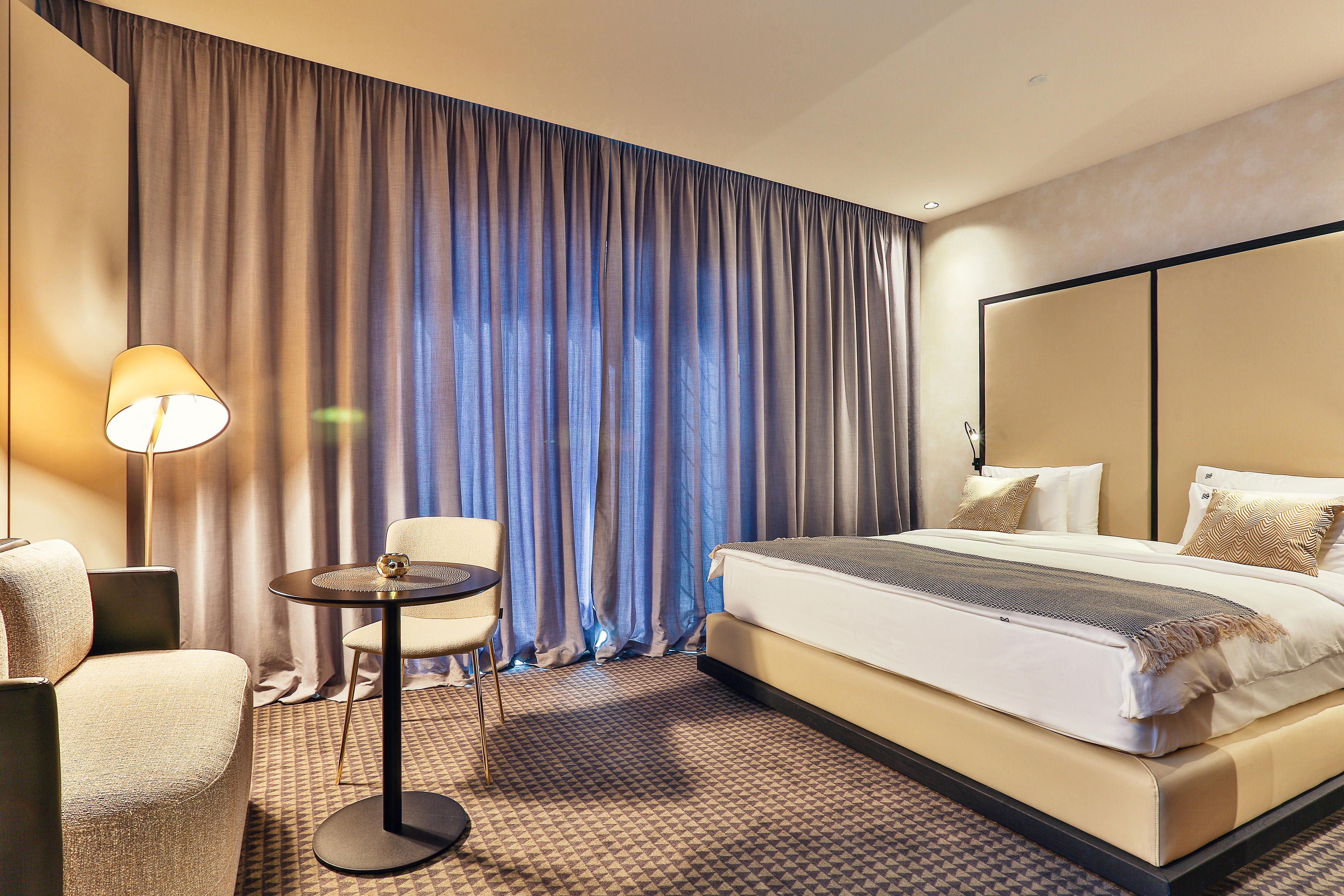 בודווה Hotel Kalos מראה חיצוני תמונה
