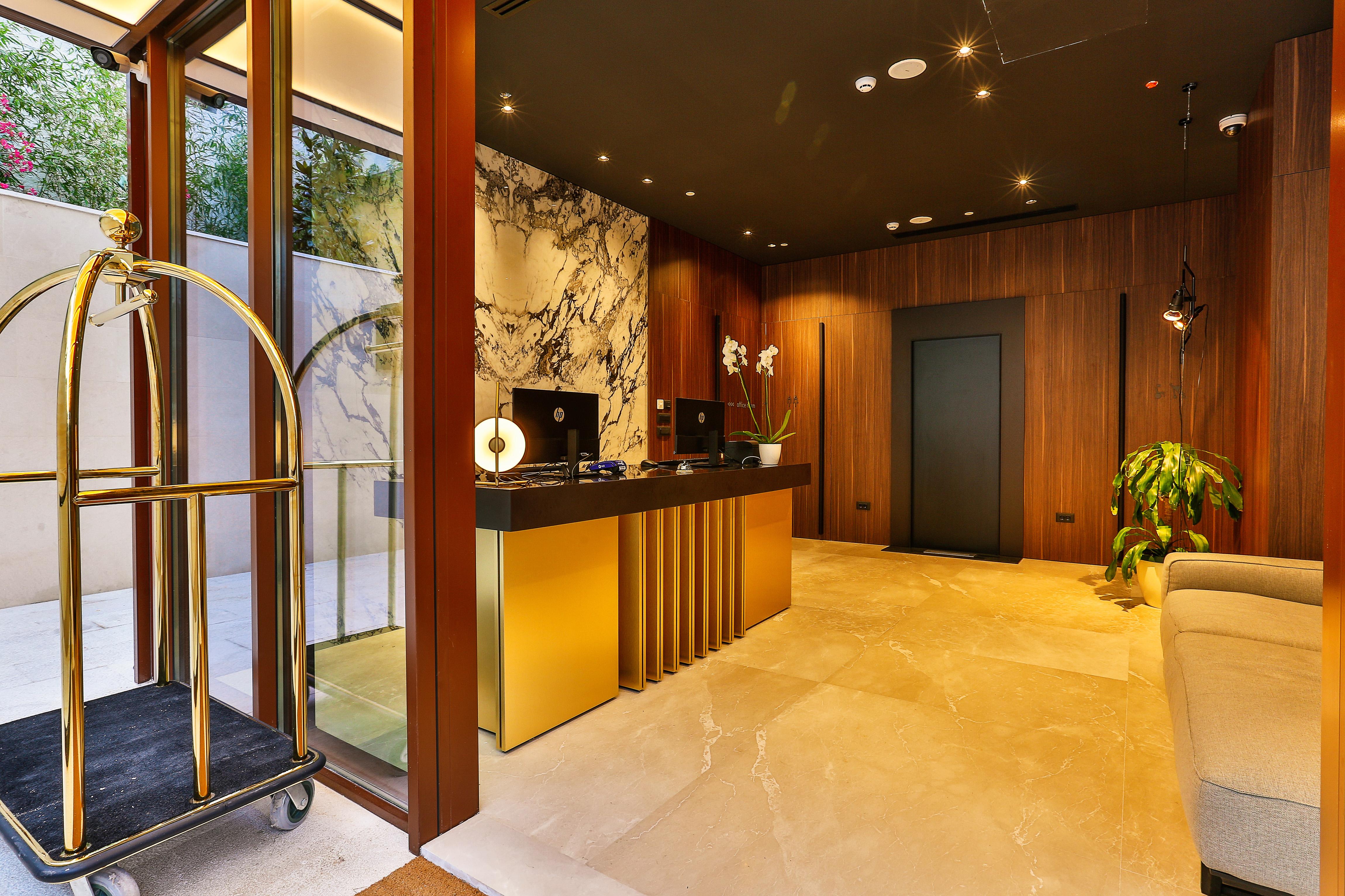 בודווה Hotel Kalos מראה חיצוני תמונה