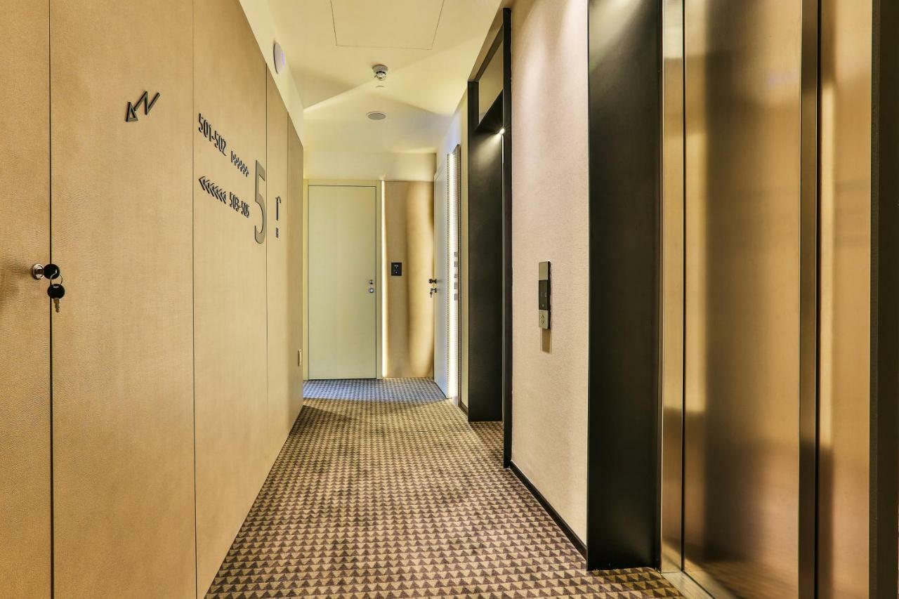 בודווה Hotel Kalos מראה חיצוני תמונה